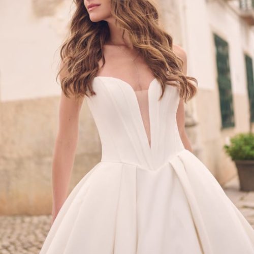 Derrick Maggie-Sottero-Derrick-Ball-Gown-Wedding-Dress-23MS731A01-PROMO2-IV