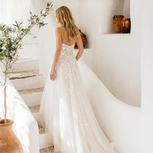 Modeca back-of-wedding-dress-omi-by-libelle-bridal