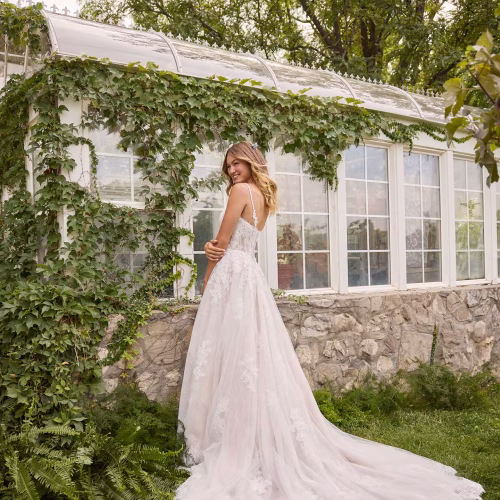 Rebecca-Ingram-Esmeralda-A-line-Wedding-Dress-26RK478A01-PROMO16-IV052